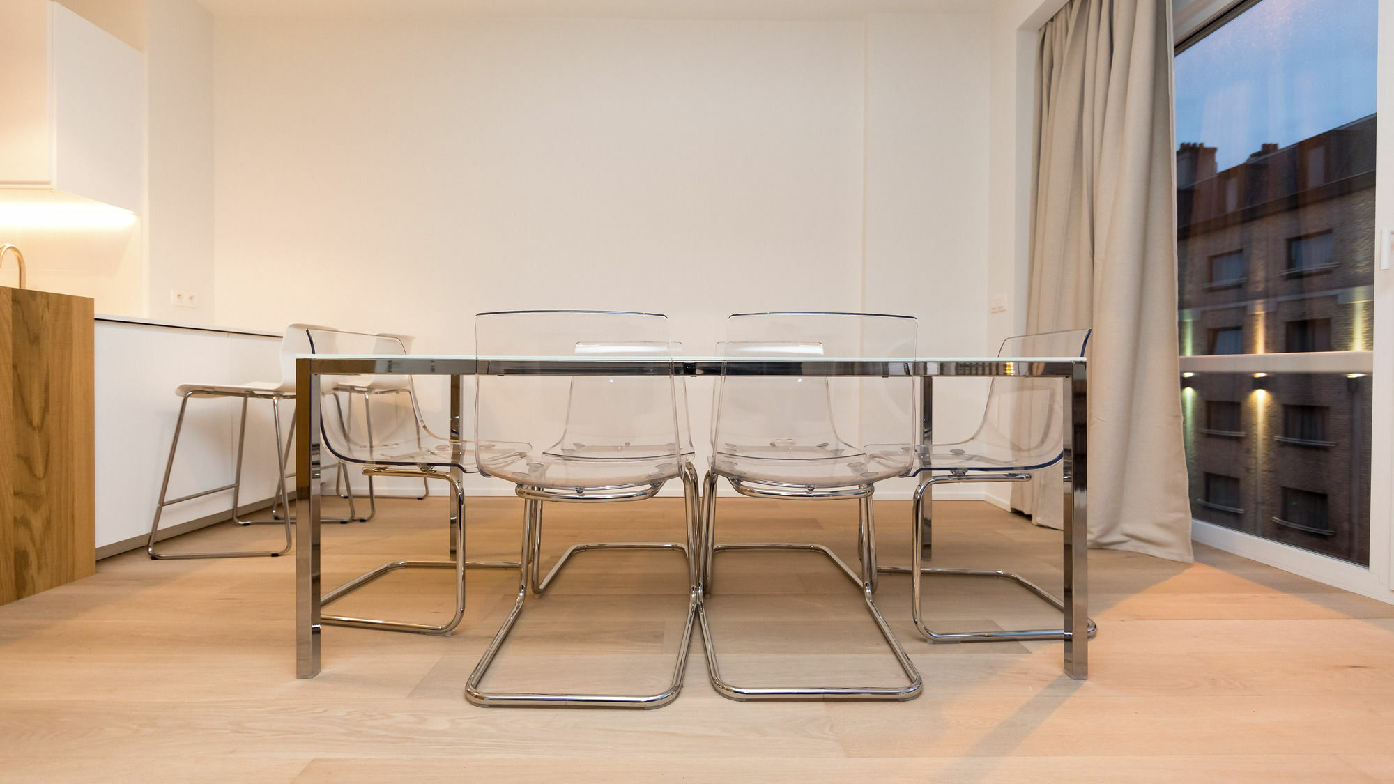 Louise Vleurgat Apartment *