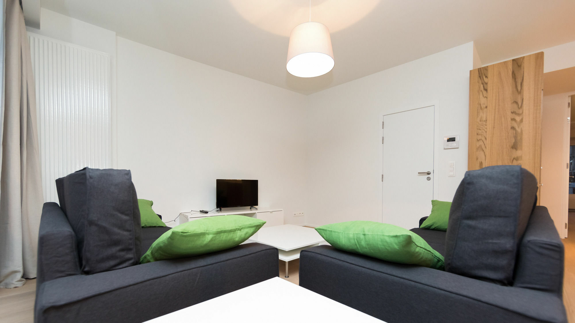 Louise Vleurgat Apartment *